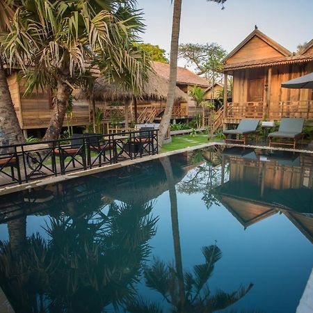 Hotel The Wood Family Retreat Phumi Trapeang Rung Esterno foto