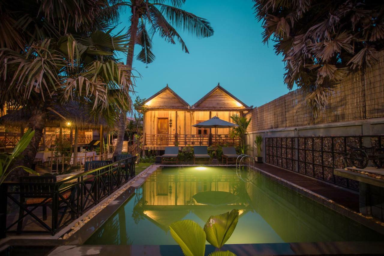 Hotel The Wood Family Retreat Phumi Trapeang Rung Esterno foto