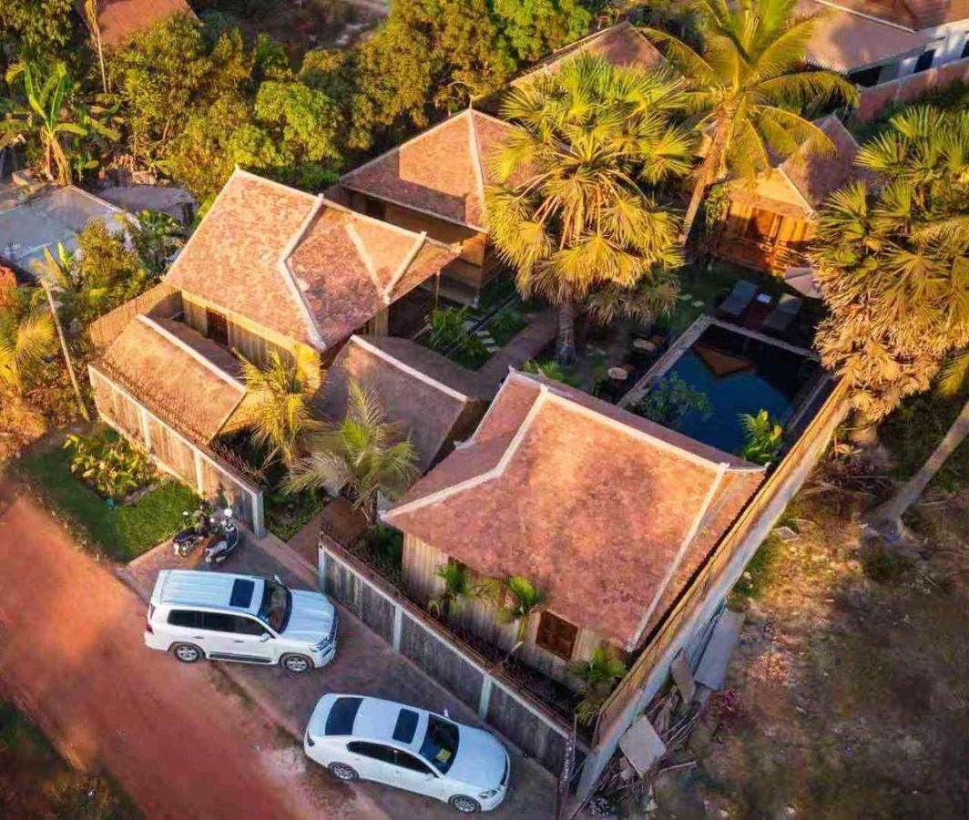 Hotel The Wood Family Retreat Phumi Trapeang Rung Esterno foto