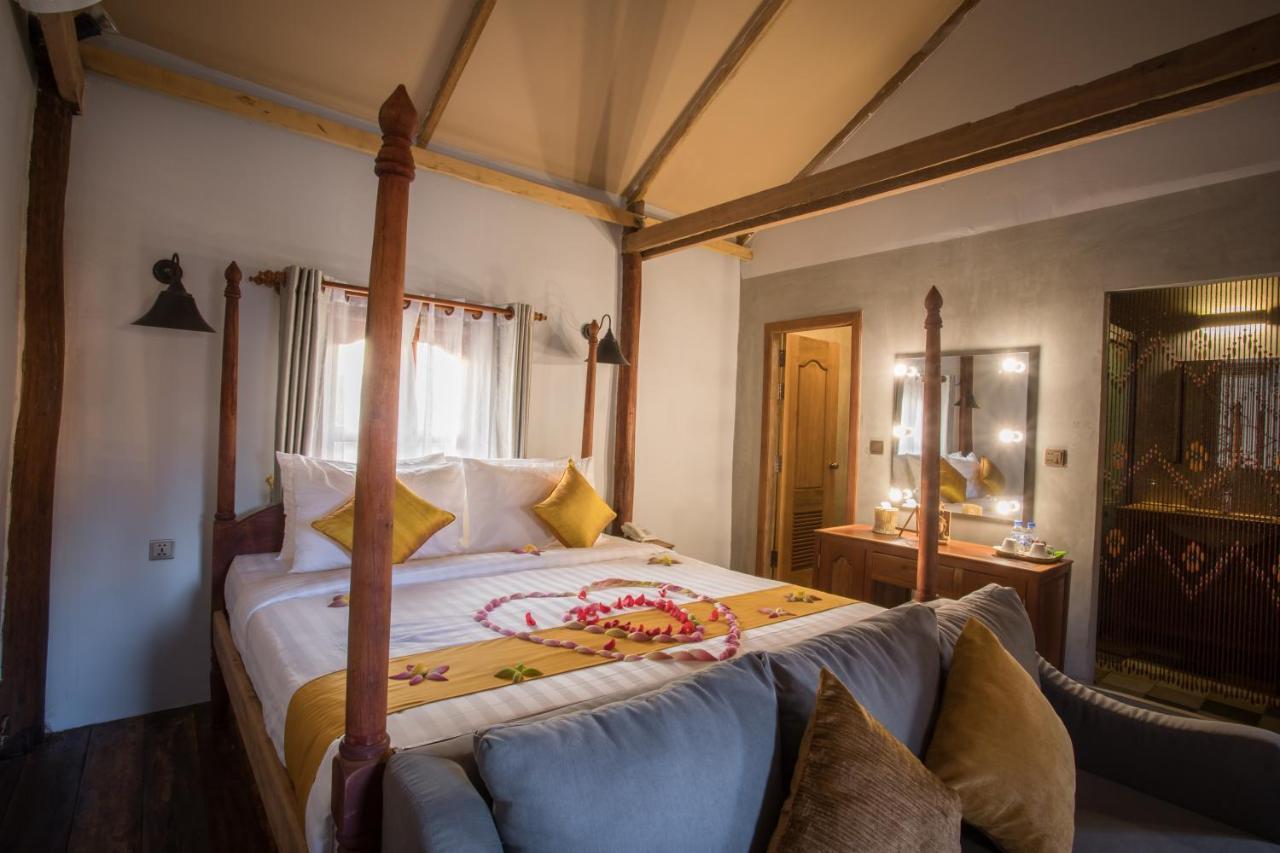 Hotel The Wood Family Retreat Phumi Trapeang Rung Esterno foto